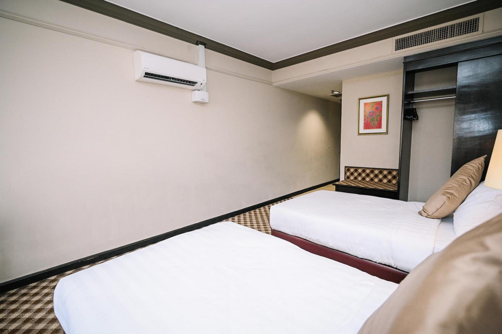 Kingston Hotel 9 - Jonker Street Malacca Exterior photo
